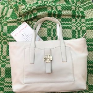 Tory Burch Cream Shoulder Bag - dust bag included